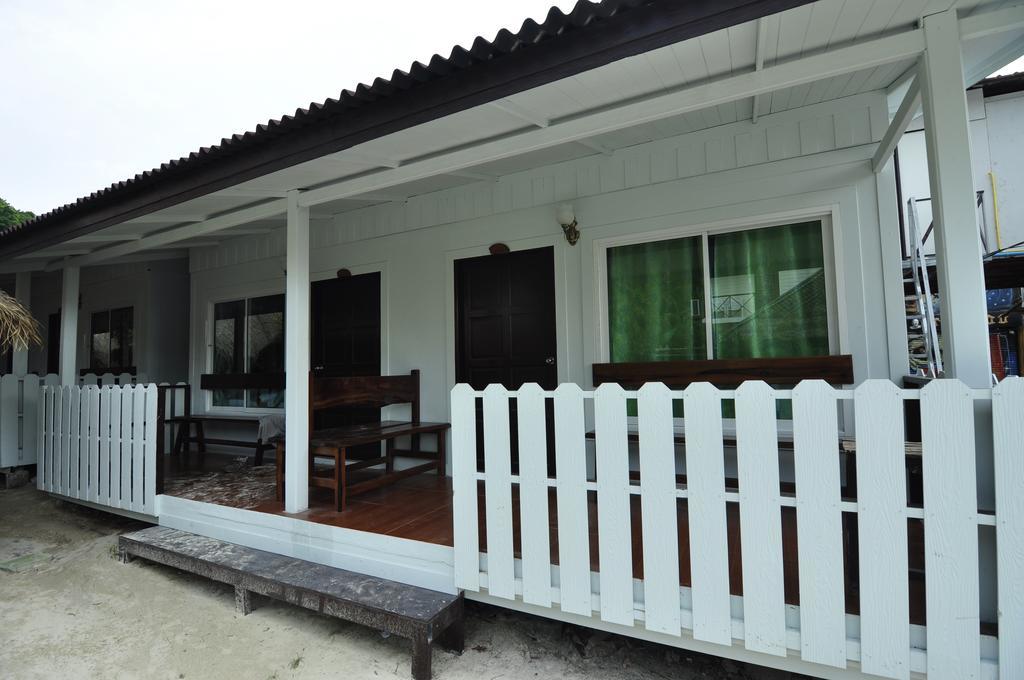 Phi Phi Twin Palms Bungalow Bagian luar foto