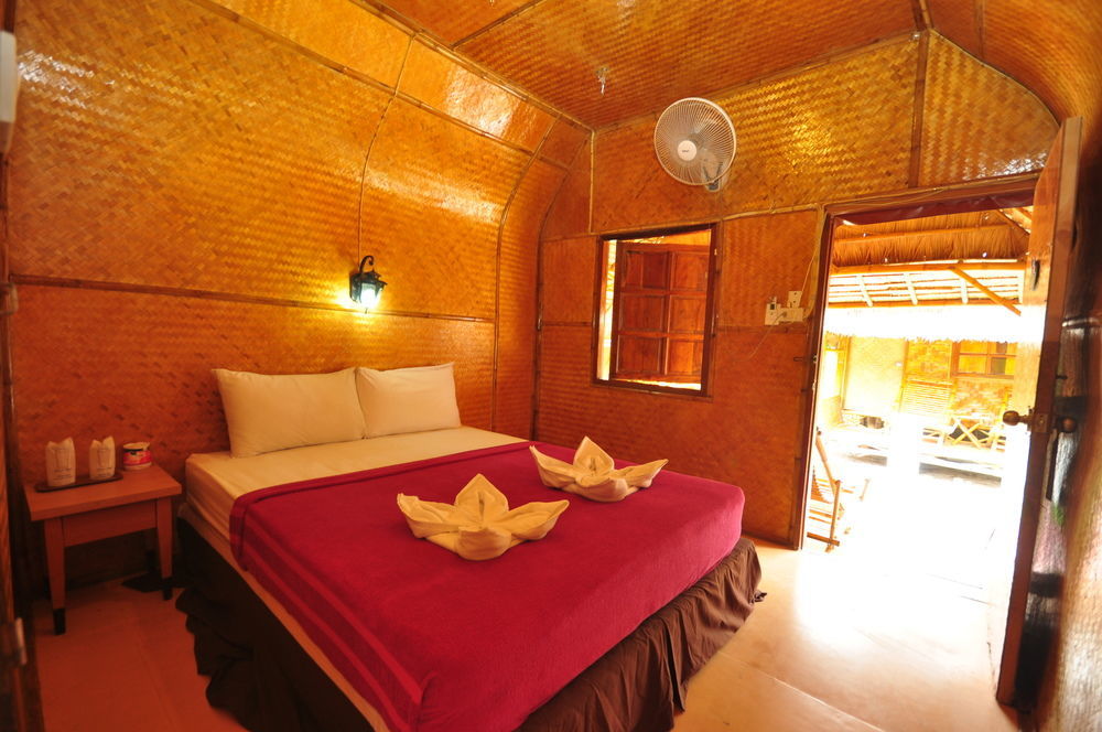 Phi Phi Twin Palms Bungalow Bagian luar foto