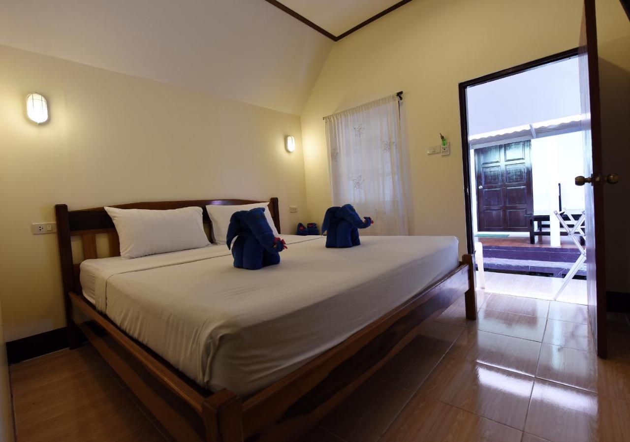 Phi Phi Twin Palms Bungalow Bagian luar foto